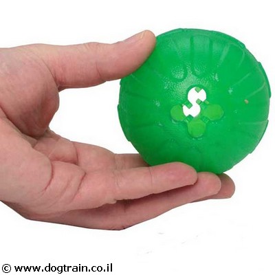 Treat Dispensing Chew Ball STARMARK צעצוע לעיסה ירוק