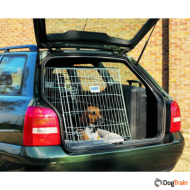 כלוב אילוף לכלבים עשוי רשת ברזל עבה לתא המטען ברכב SUV עם דלת חמישית
